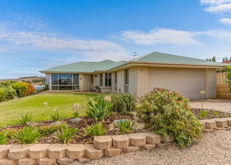20 HUMP BACK ROAD, Encounter Bay SA 5211
