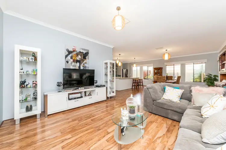 47 Benalla Crescent, Byford WA 6122