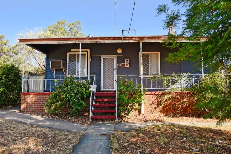 233 Wellington St, Northam WA 6401