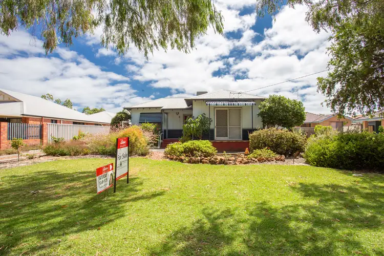 6 Nuytsia Avenue, Carey Park WA 6230
