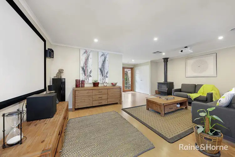Third view of Homely house listing, 5 Scullin Court, Sunbury VIC 3429