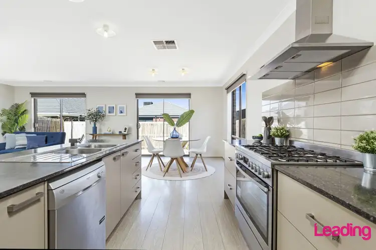 Second view of Homely house listing, 33 Wildflower Drive, Sunbury VIC 3429
