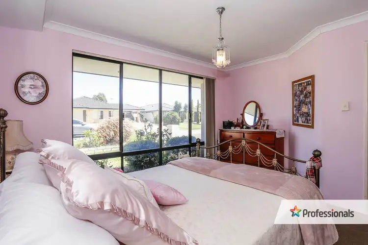 Fourth view of Homely house listing, 5 Gardneri Way, Banksia Grove WA 6031