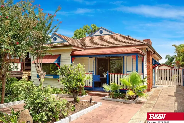 34 Queensbury Road, Padstow Heights NSW 2211