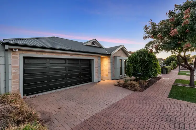 14 Signal Street, Seaford Meadows SA 5169