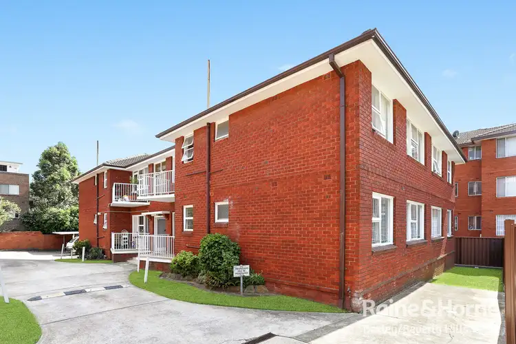 1/13 Phillip Street, Roselands NSW 2196