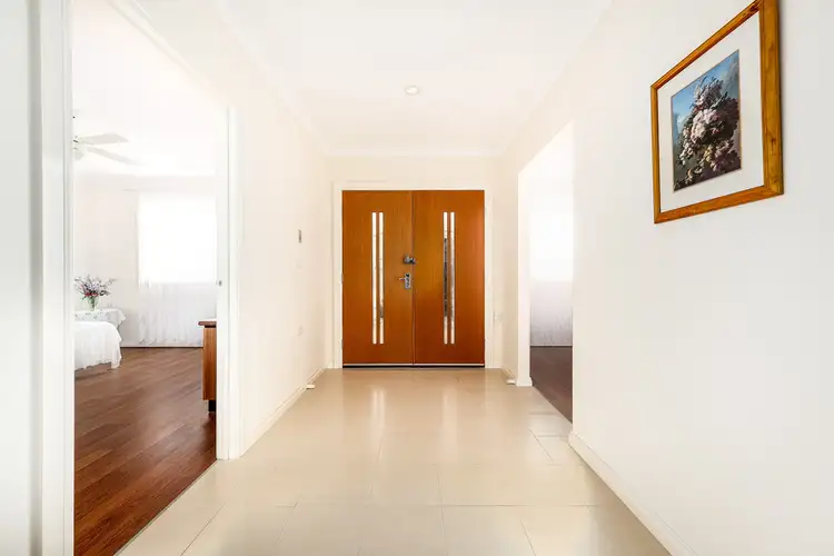 Second view of Homely house listing, 7 Sinclair Green, Derrimut VIC 3026