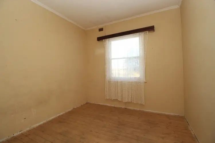 Fifth view of Homely house listing, 94 Dorsch Avenue, Loxton SA 5333