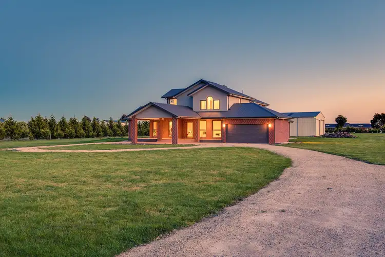 30 Cranesbill lane, Mickleham VIC 3064