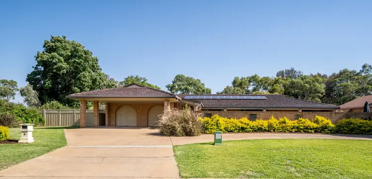 22 MACKAY DRIVE, Dubbo NSW 2830