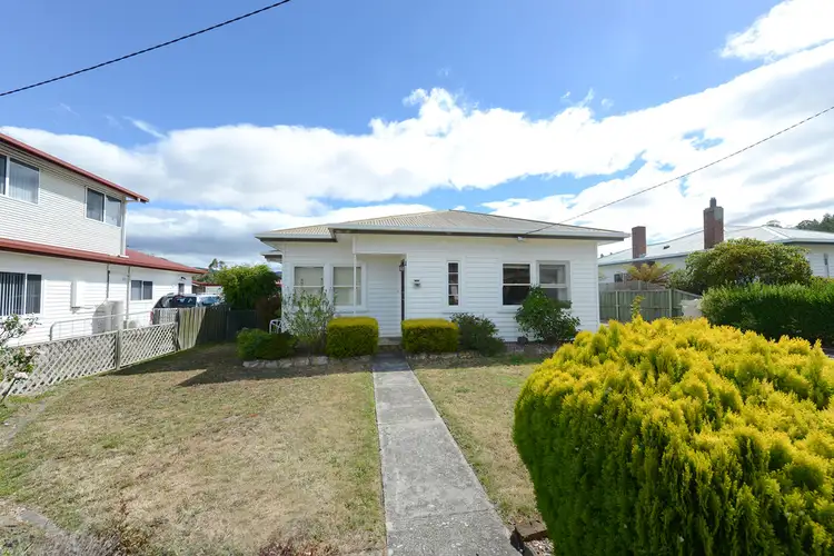 16 Fifth Avenue, New Norfolk TAS 7140