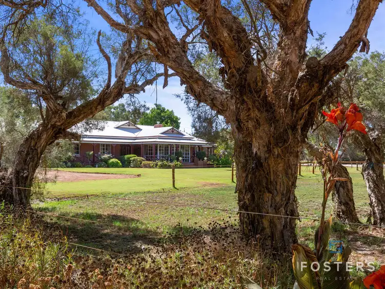 62 Country Drive, Oakford WA 6121
