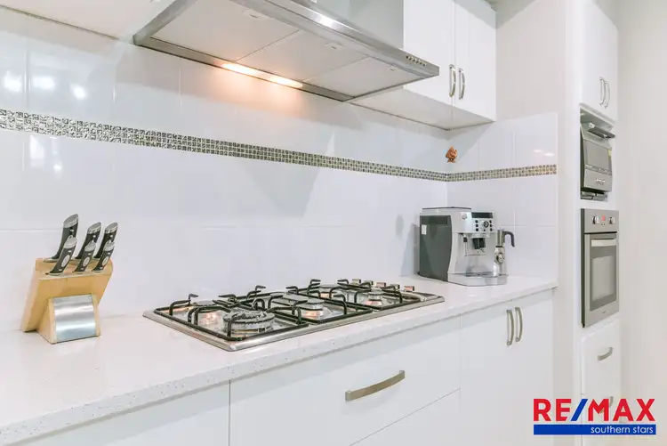 Fifth view of Homely house listing, 8 Krypton Lane, Wattle Grove WA 6107