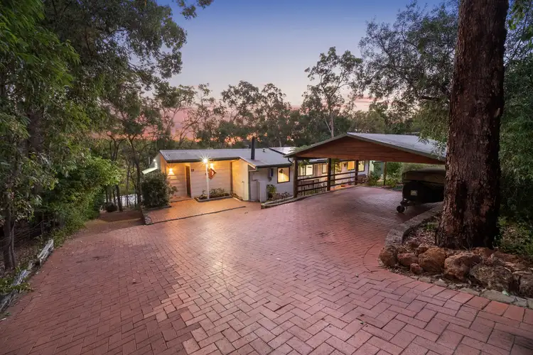 13 Benowa Drive, Glen Forrest WA 6071