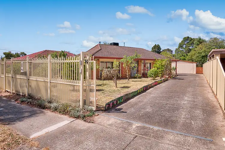 28 Wallace Road, Cranbourne VIC 3977
