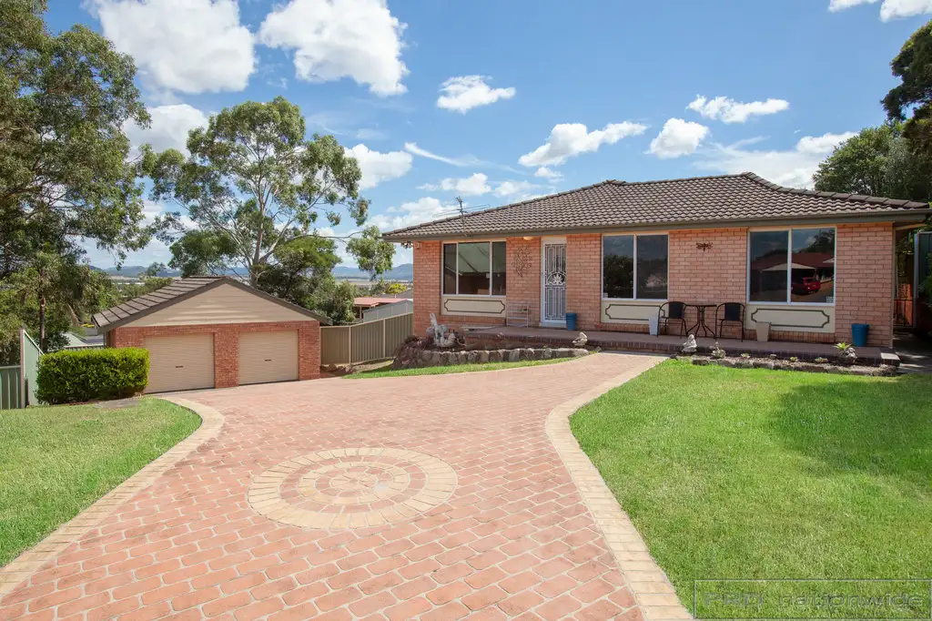 Main view of Homely house listing, 2 Kearny Close, Rutherford NSW 2320