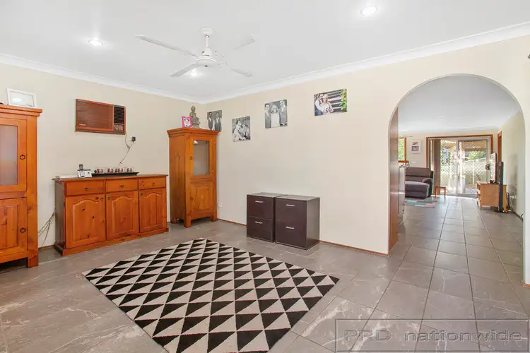 Fifth view of Homely house listing, 2 Kearny Close, Rutherford NSW 2320