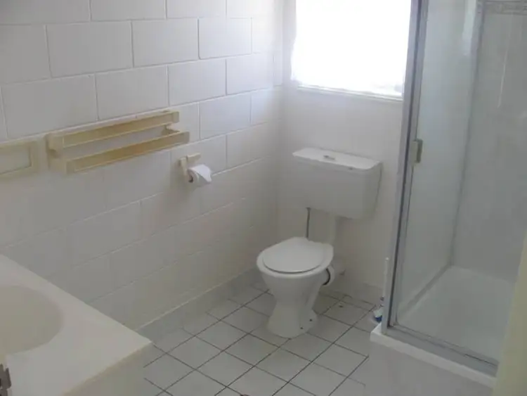 Fourth view of Homely unit listing, 9/6 Hampton Drive, Tannum Sands QLD 4680