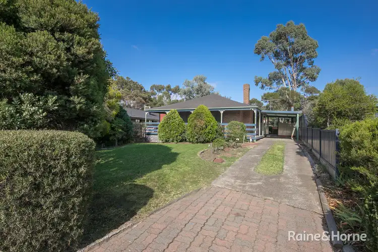 Second view of Homely house listing, 4 Dargie Court, Sunbury VIC 3429