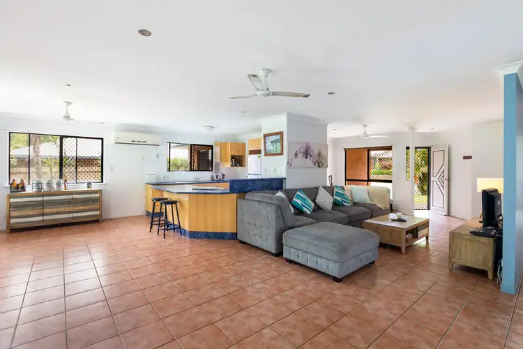 Second view of Homely house listing, 8 Wahoo Court, Jubilee Pocket QLD 4802