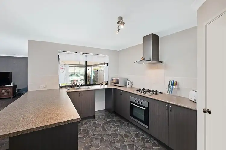 348 Parade Road, Dalyellup WA 6230