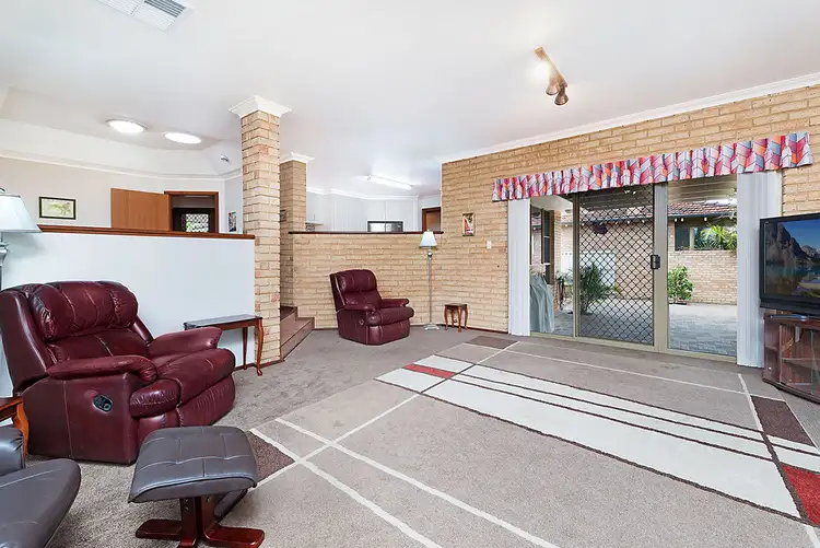 Sixth view of Homely house listing, 4 JUETT VALE, Winthrop WA 6150