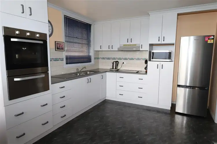 Fifth view of Homely house listing, 29 Sunnyside Avenue, Batlow NSW 2730