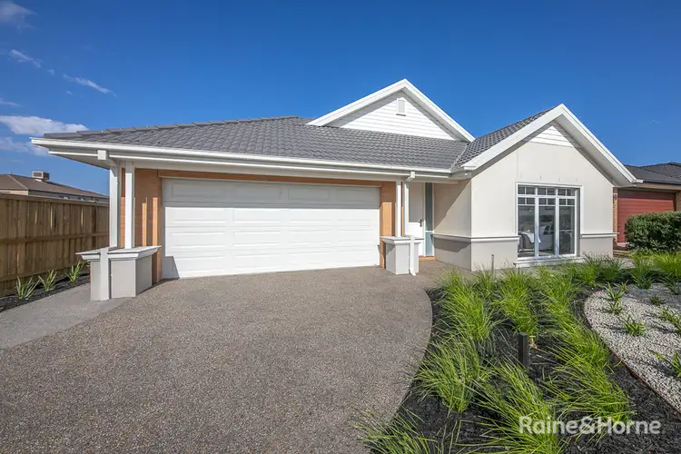 4 Lampton Way, Sunbury VIC 3429
