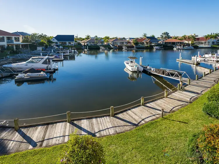 27/87 Morala Avenue, Runaway Bay QLD 4216