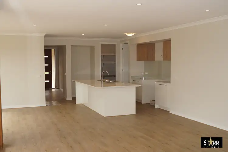 Second view of Homely house listing, 186 Highland Park, Wollert VIC 3750