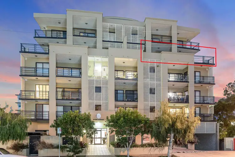 29/11 Grosvenor Road, Indooroopilly QLD 4068