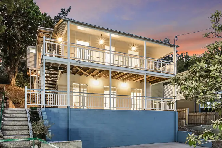 27 Forrester Terrrace, Bardon QLD 4065