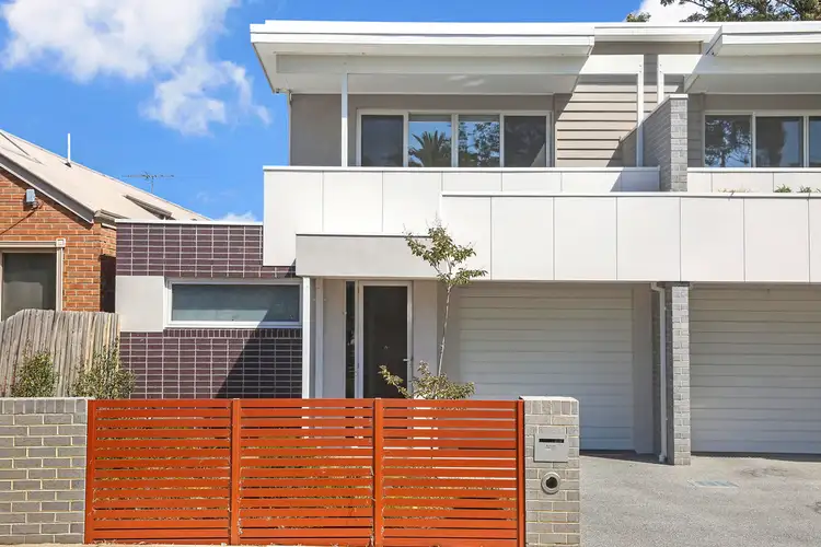 2/66 Collins Street, Thornbury VIC 3071
