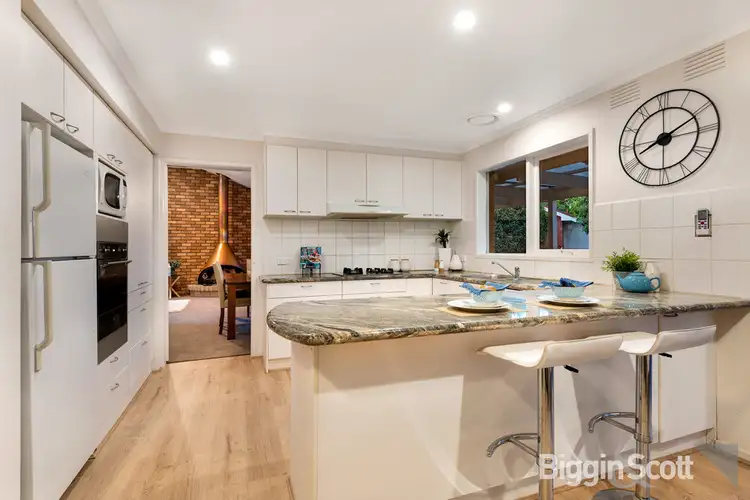 Sixth view of Homely house listing, 9 Warwick Court, Vermont South VIC 3133