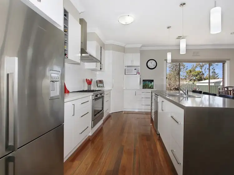 Fourth view of Homely house listing, 10 Griffiths Lane, Benalla VIC 3672