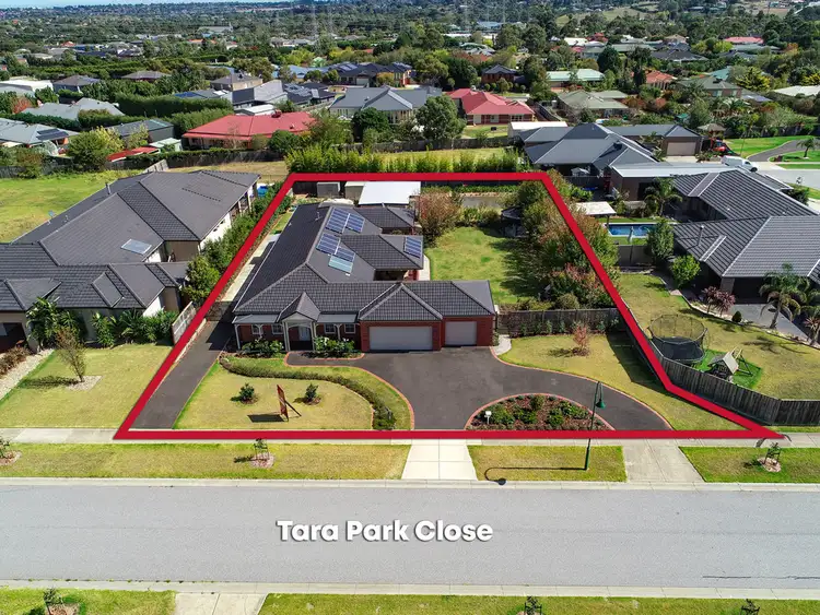 Main view of Homely house listing, 8 Tara Park Close, Narre Warren North VIC 3804