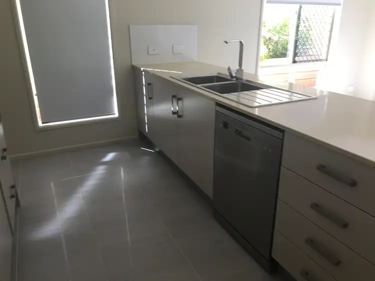 Fifth view of Homely unit listing, Unit at 18 Station Street, Wellington Point QLD 4160
