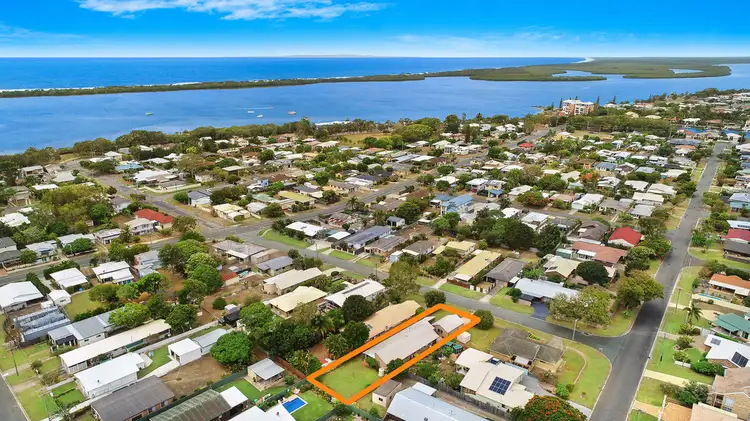 15 Monash St, Golden Beach QLD 4551