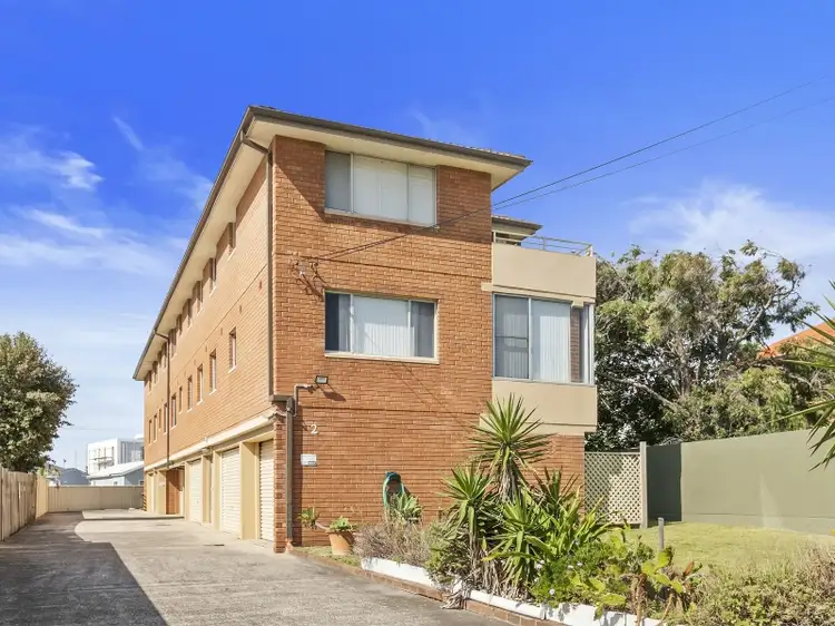 6/2 Murranar Road, Towradgi NSW 2518