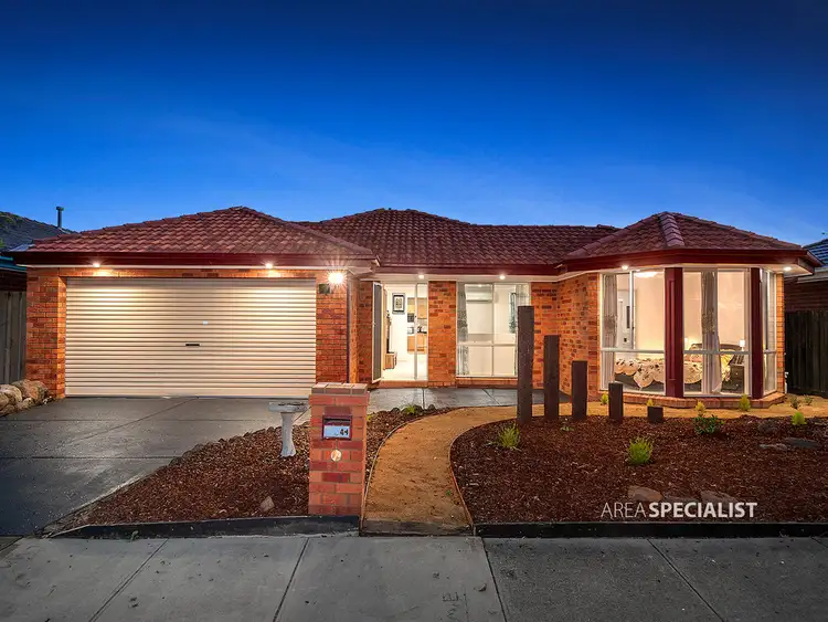 49 Trafalgar Way, Cranbourne East VIC 3977