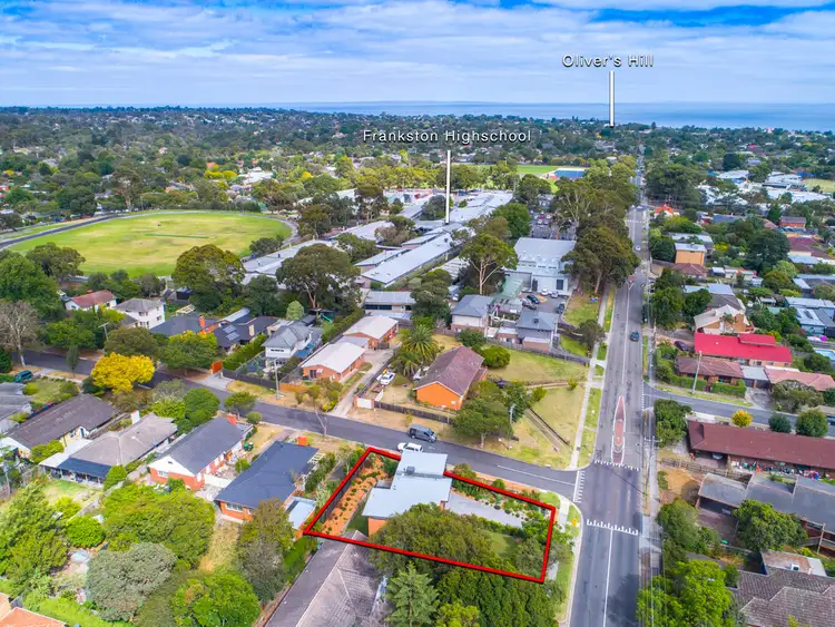 Sixth view of Homely house listing, 33 Towerhill Road, Frankston South VIC 3199