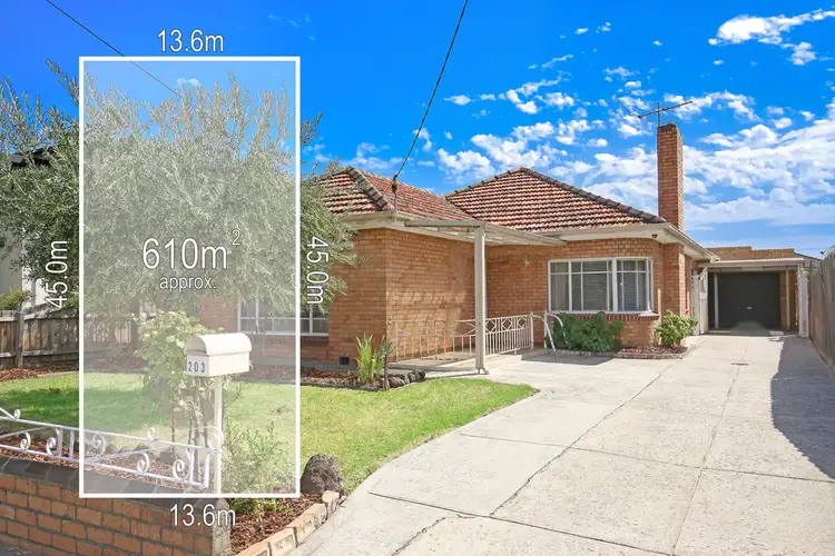 203 Darebin Road, Thornbury VIC 3071