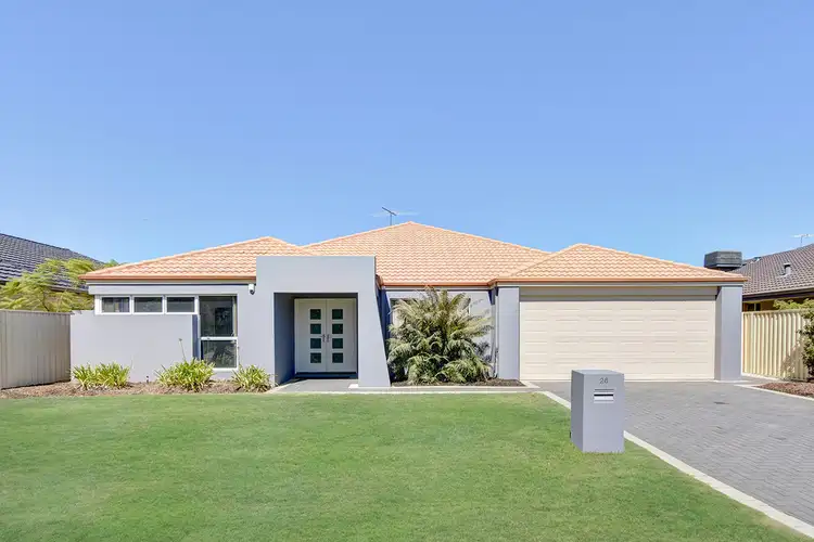 26 Fairfield Gardens, Canning Vale WA 6155