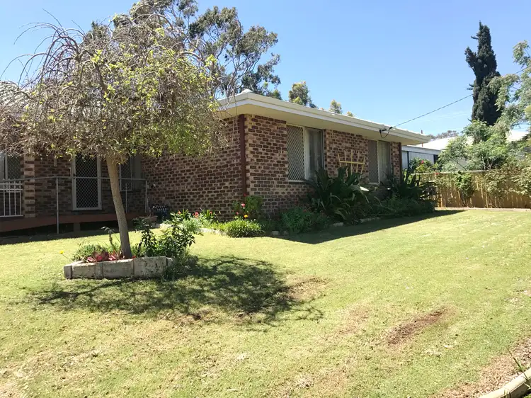 37 Essex Street, Northampton WA 6535