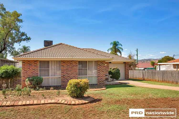 Second view of Homely house listing, 6 Gosse Court, Tamworth NSW 2340