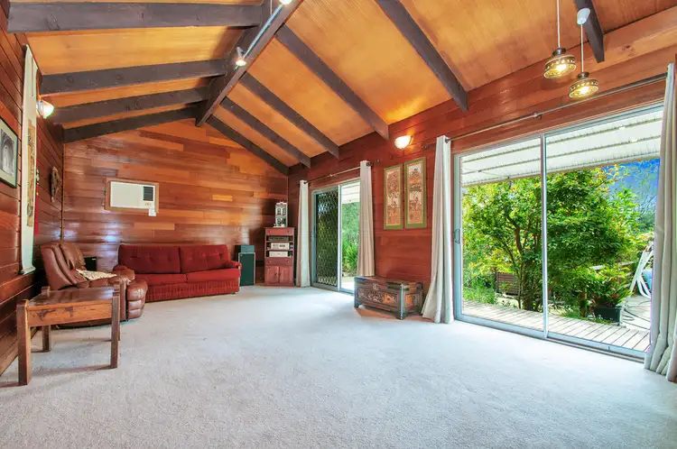 15 Wedmore Road, Boronia VIC 3155