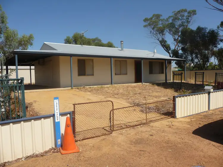 17 Hope Street, Beverley WA 6304