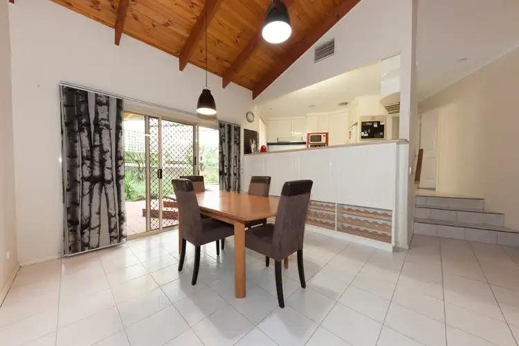Fifth view of Homely house listing, 8 Pinkerton Court, Wodonga VIC 3690
