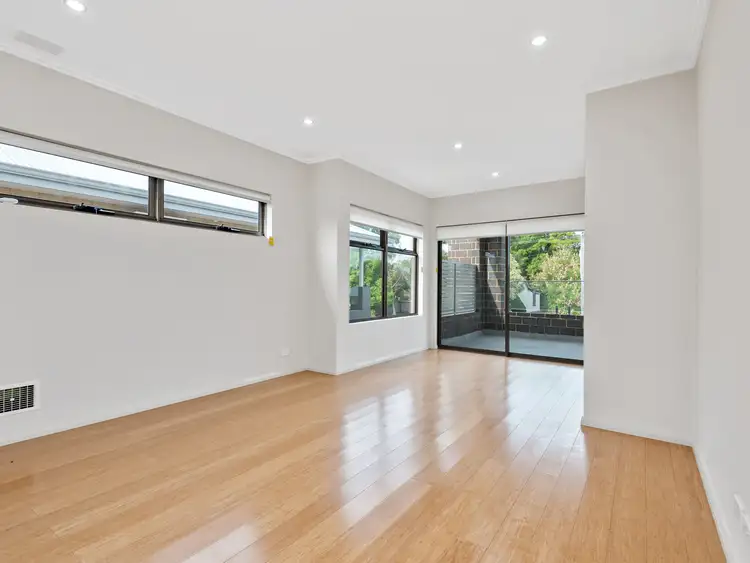 Fourth view of Homely unit listing, 5/19 Lord St, Bassendean WA 6054
