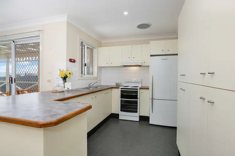 Fourth view of Homely house listing, 27 Ashmore Cr, Kanahooka NSW 2530